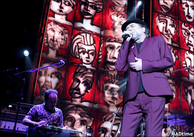Joaquín Sabina lo niega todo en Madrid